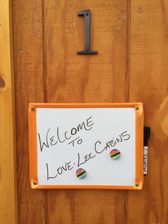 ホテルTalkeetna Love-Lee Cabins 部屋 写真