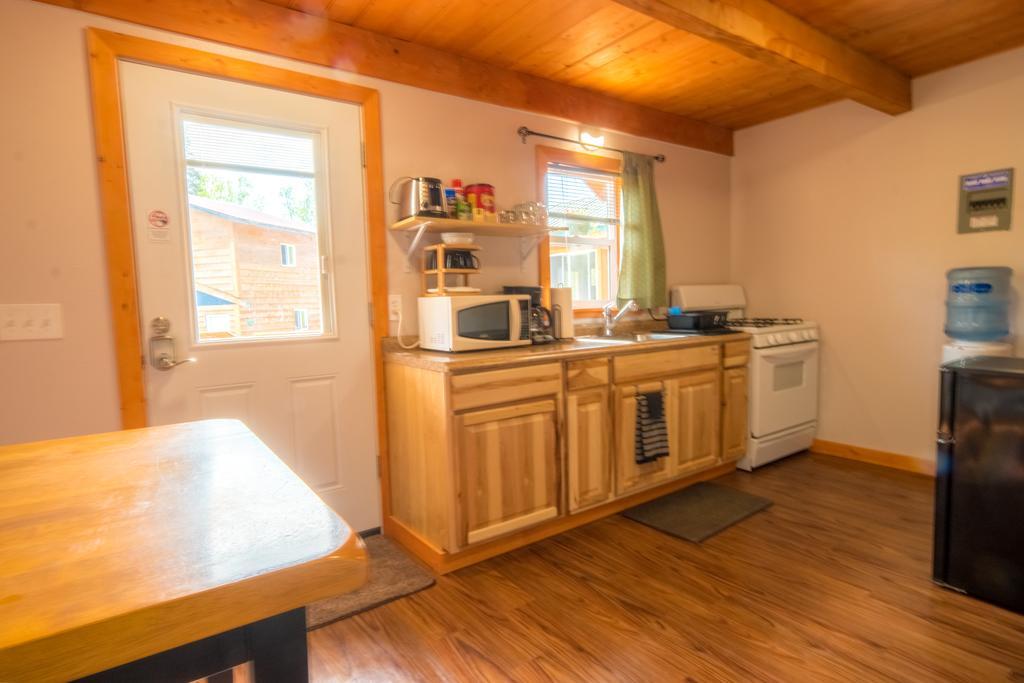 ホテルTalkeetna Love-Lee Cabins エクステリア 写真